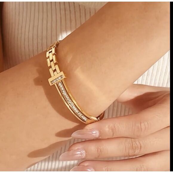 👠 Gold Link Cz Diamond Bangle Bracelet - Picture 12 of 17